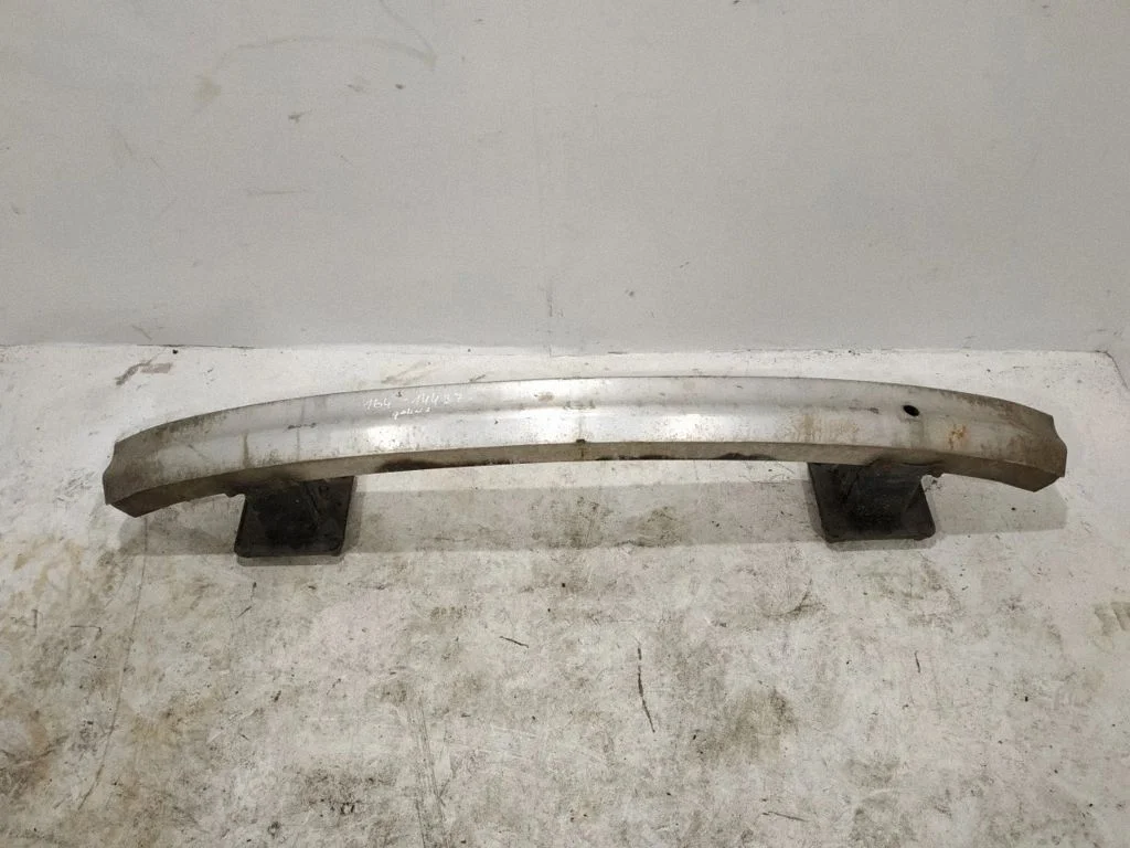 Rear bumper cross member