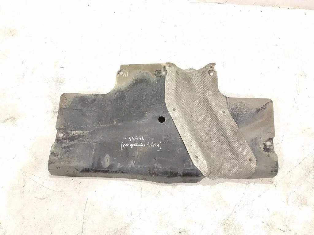 Engine splash shield/under tray