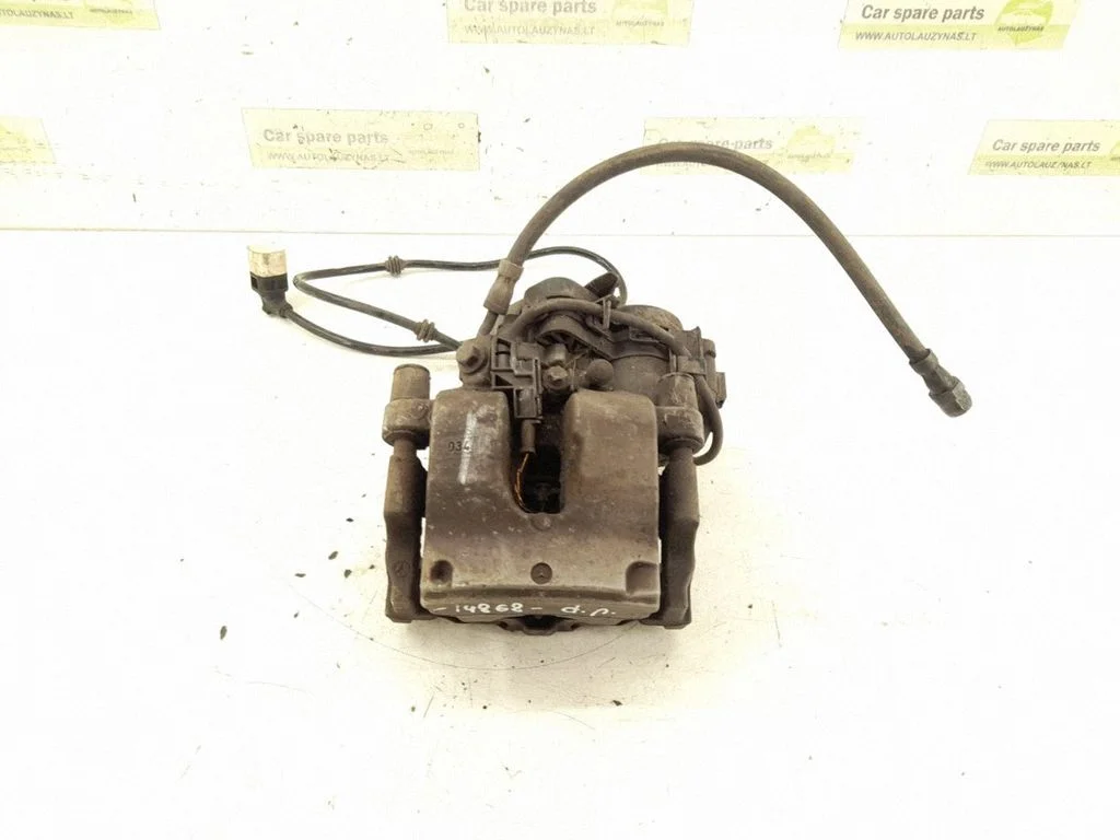 Rear brake caliper – right