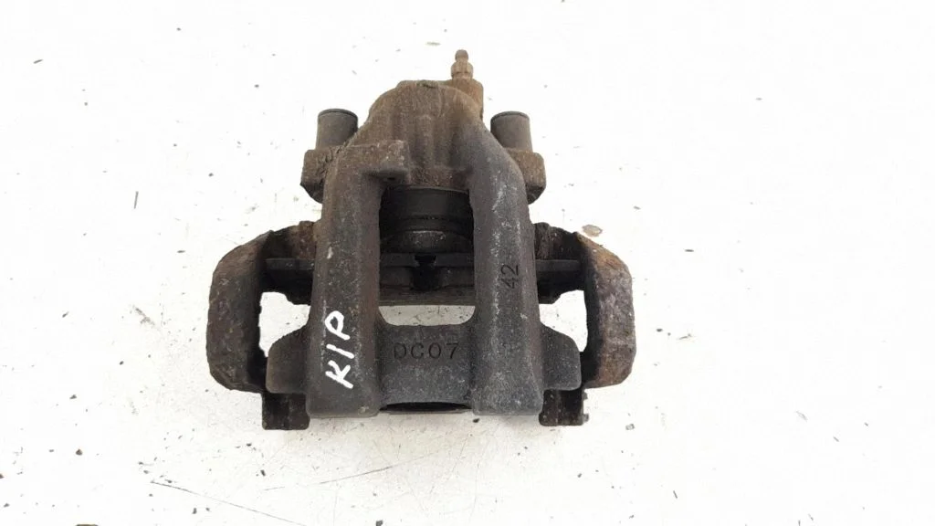 Rear brake caliper – rear left