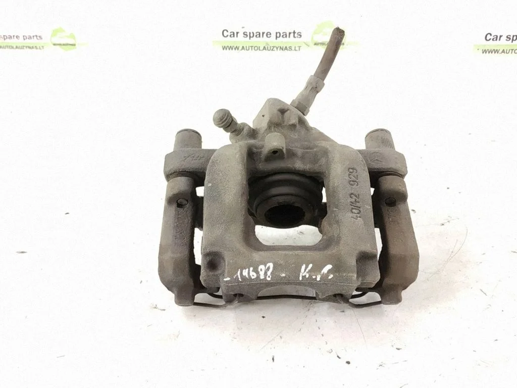 Rear brake caliper – rear left
