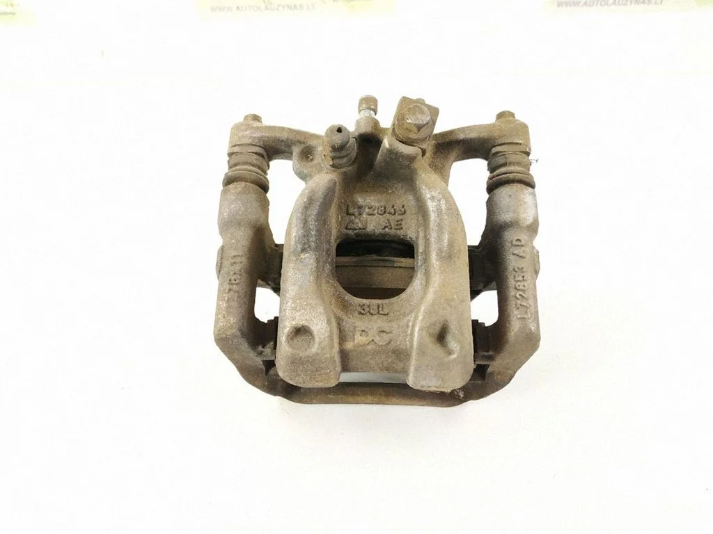 Rear brake caliper – rear left