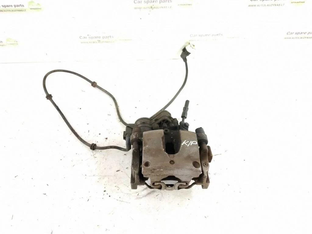 Rear brake caliper – rear left