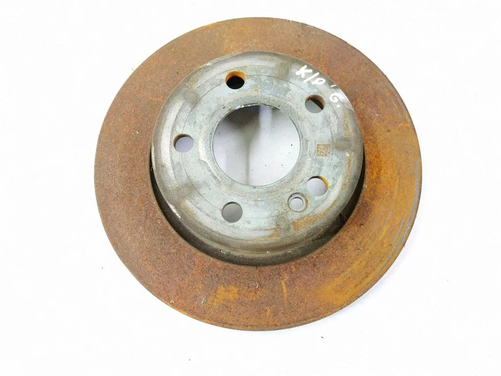 Rear brake disc – rear left