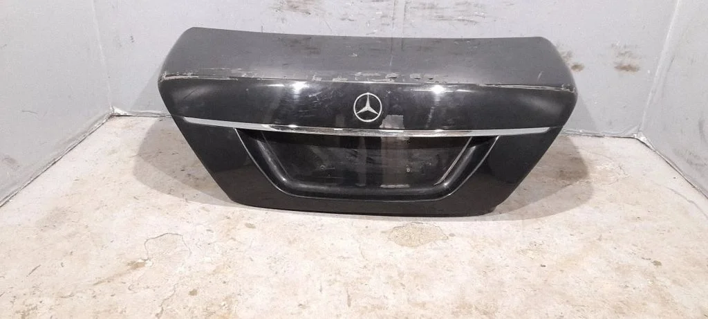 Tailgate/trunk/boot lid