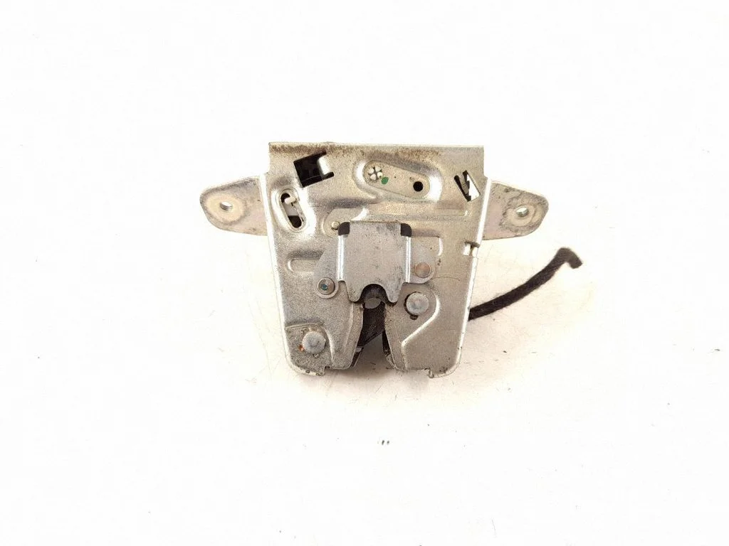Tailgate/trunk/boot lock/catch/latch
