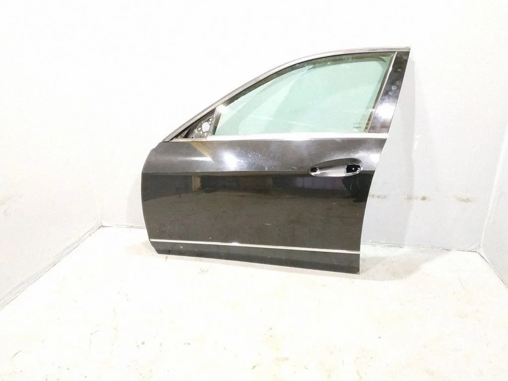Drzwi przednie 2127220110