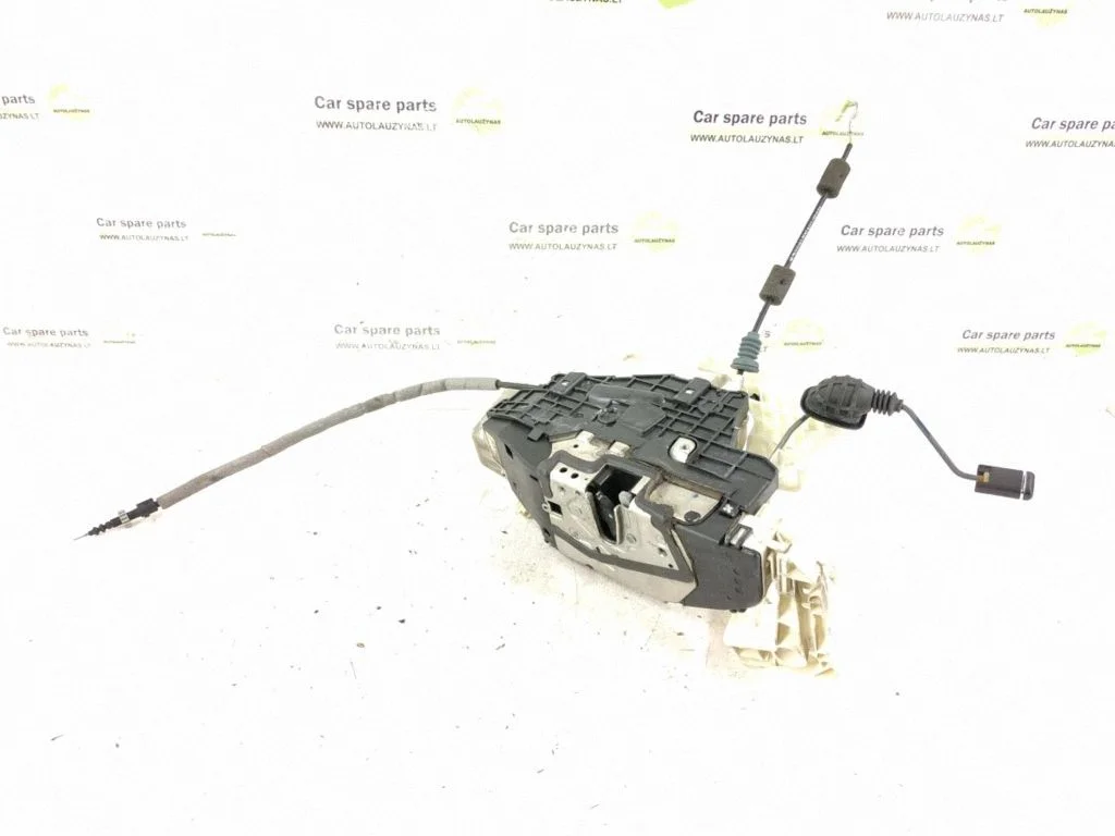 Front door lock – Mercedes-Benz S-Class W221 (2005-2013)