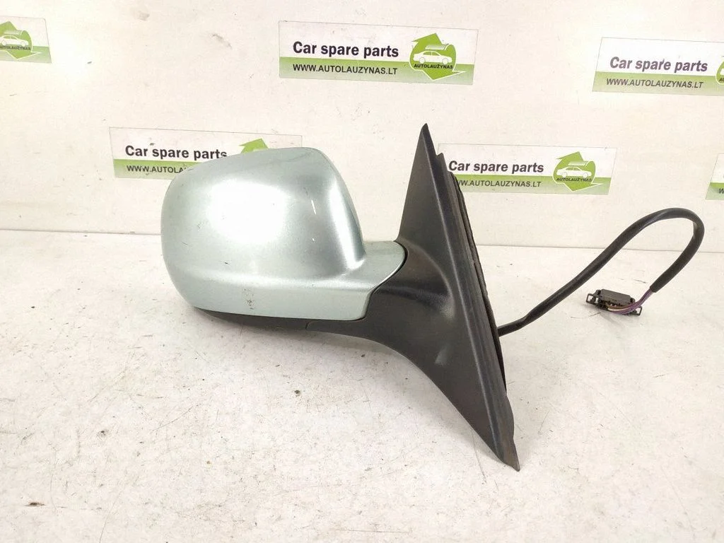 Front door electric wing mirror – right