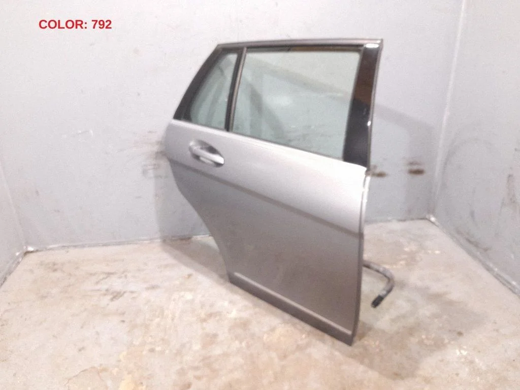 Rear door 2047320410