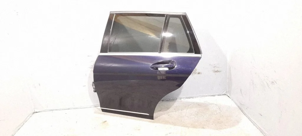 Rear door 2047320310