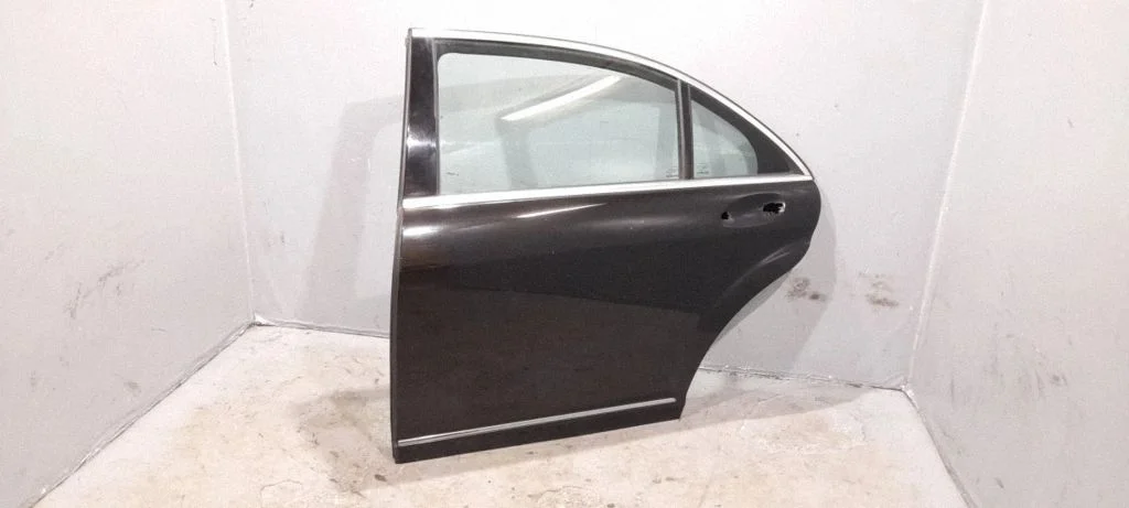 Rear door – left