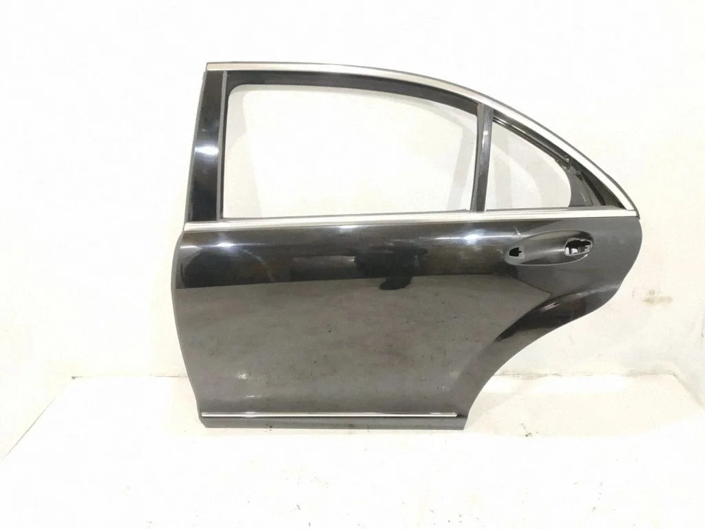 Rear door – left