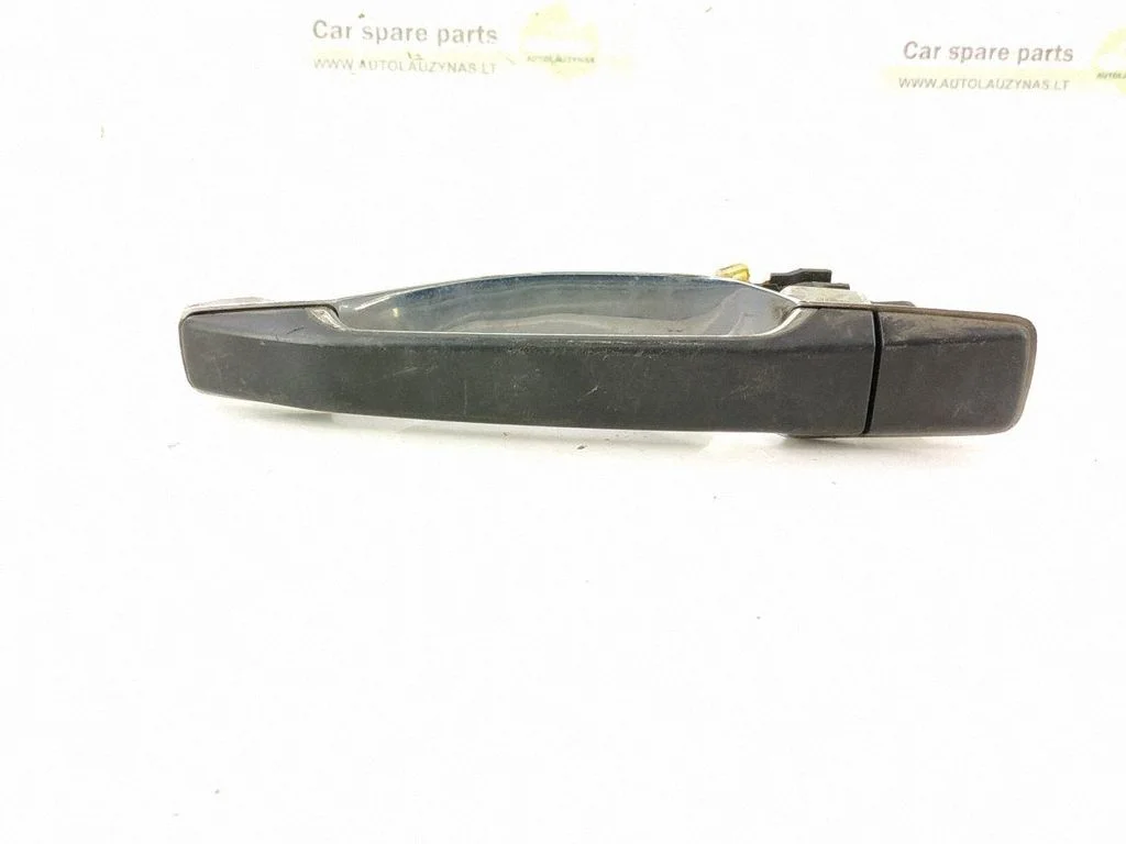 Rear door exterior handle – rear right