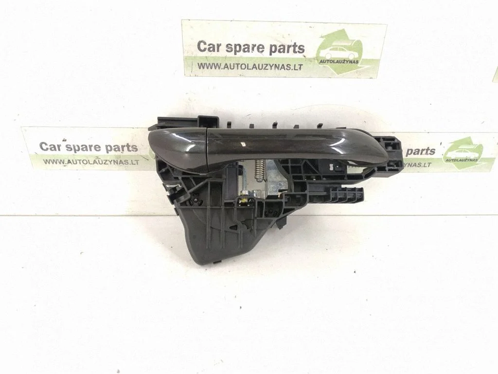 Rear door exterior handle – rear right