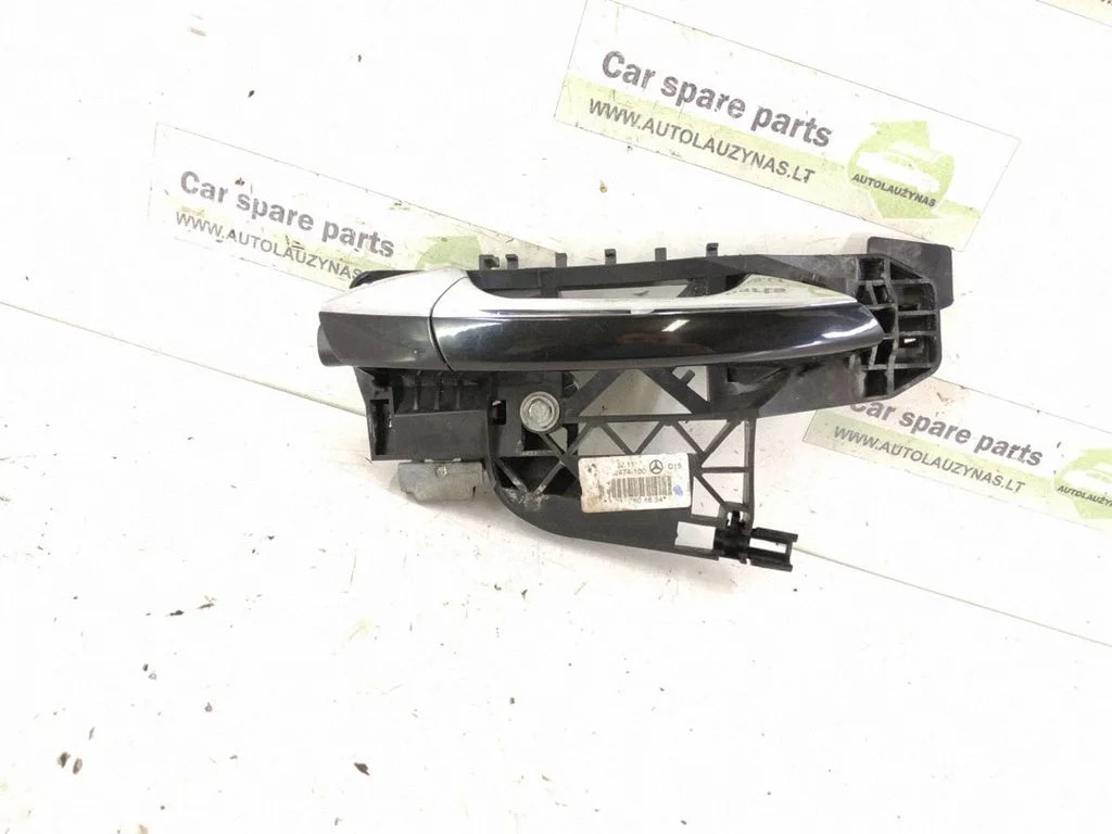Rear door exterior handle – rear right