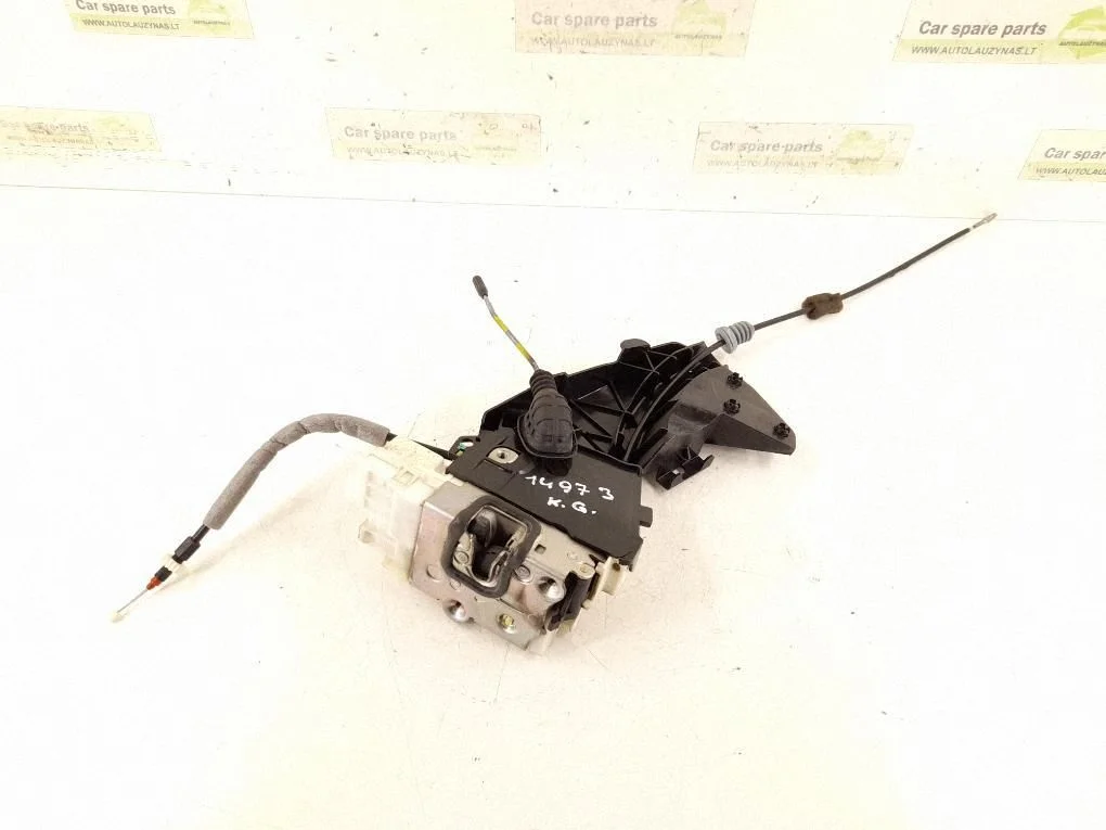 Rear door lock – rear left