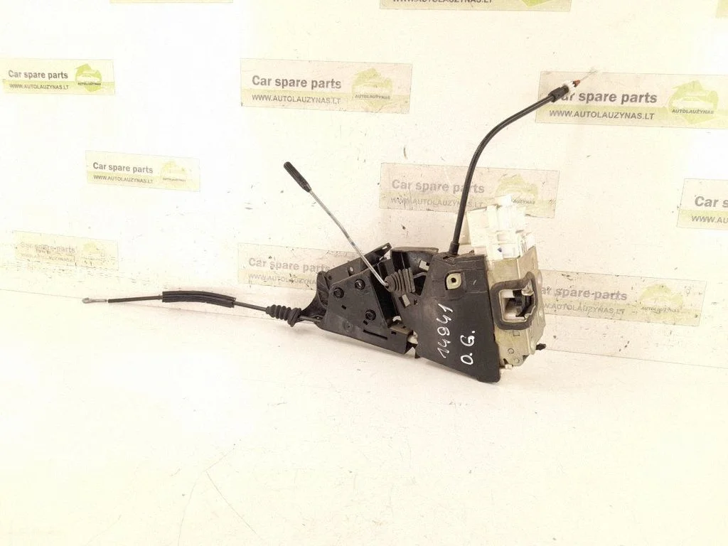 Rear door lock – rear right