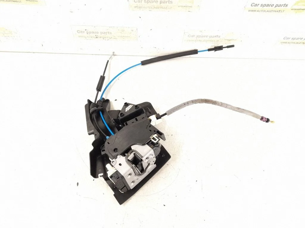 Rear door lock – rear left