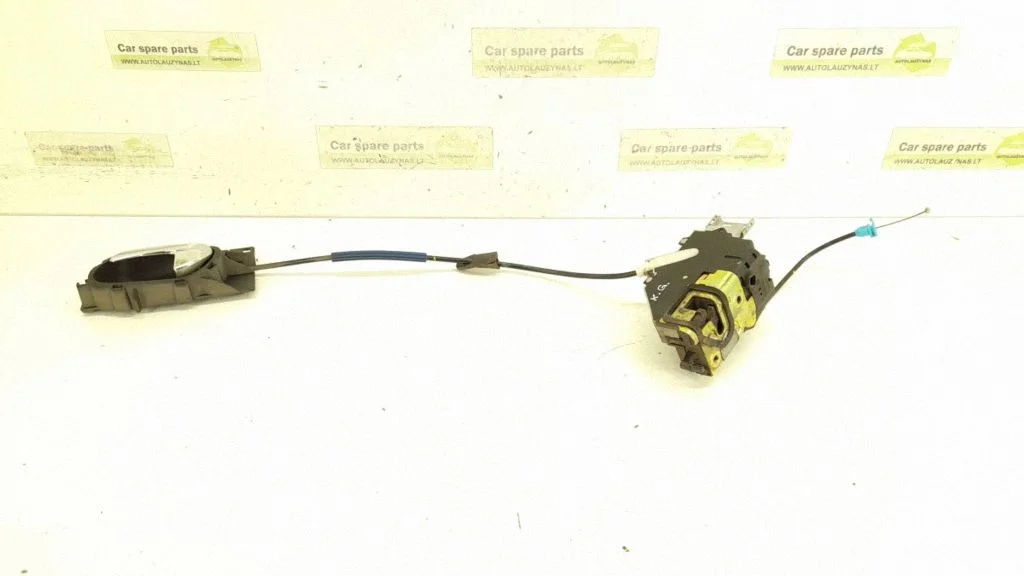Rear door lock – rear left