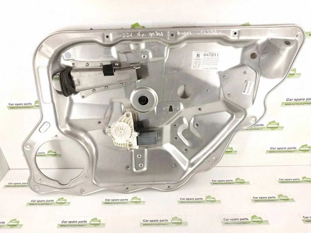 Rear window lifting mechanism without motor – rear right