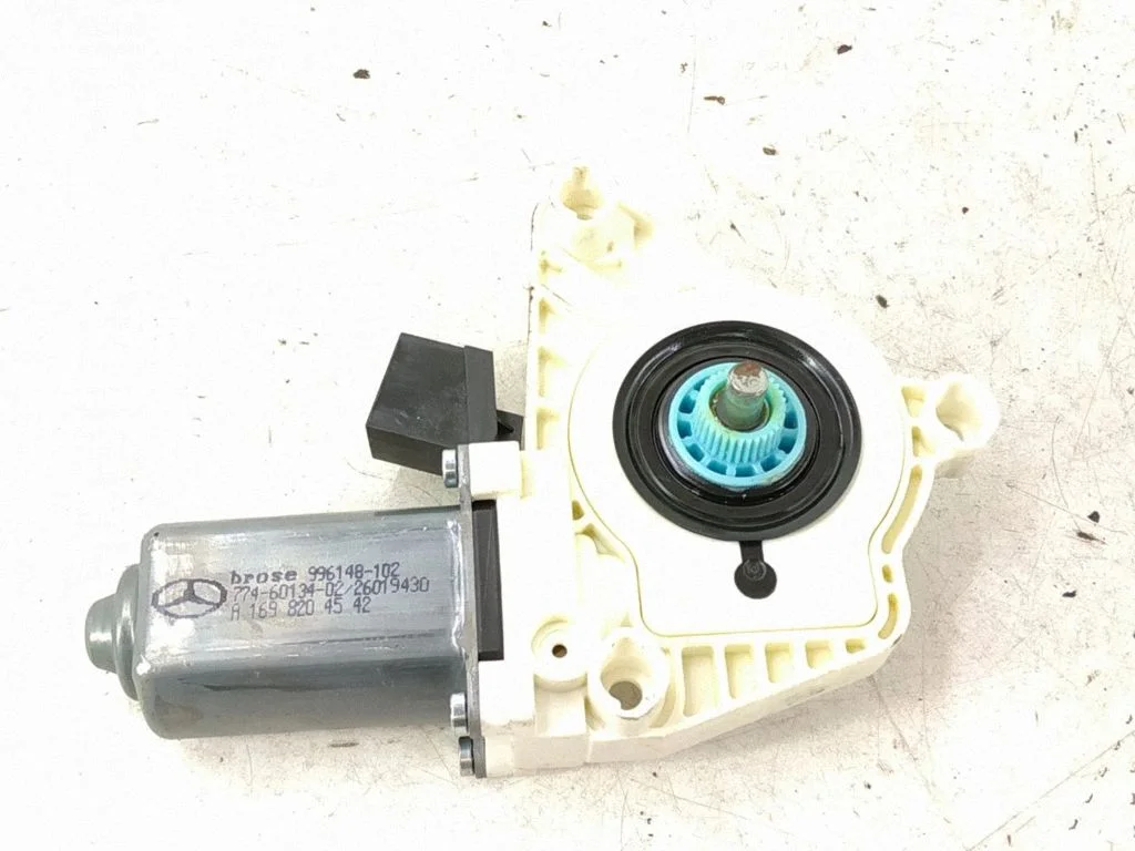 Rear door window regulator motor – Mercedes-Benz B-Class W245 (2005-2011)