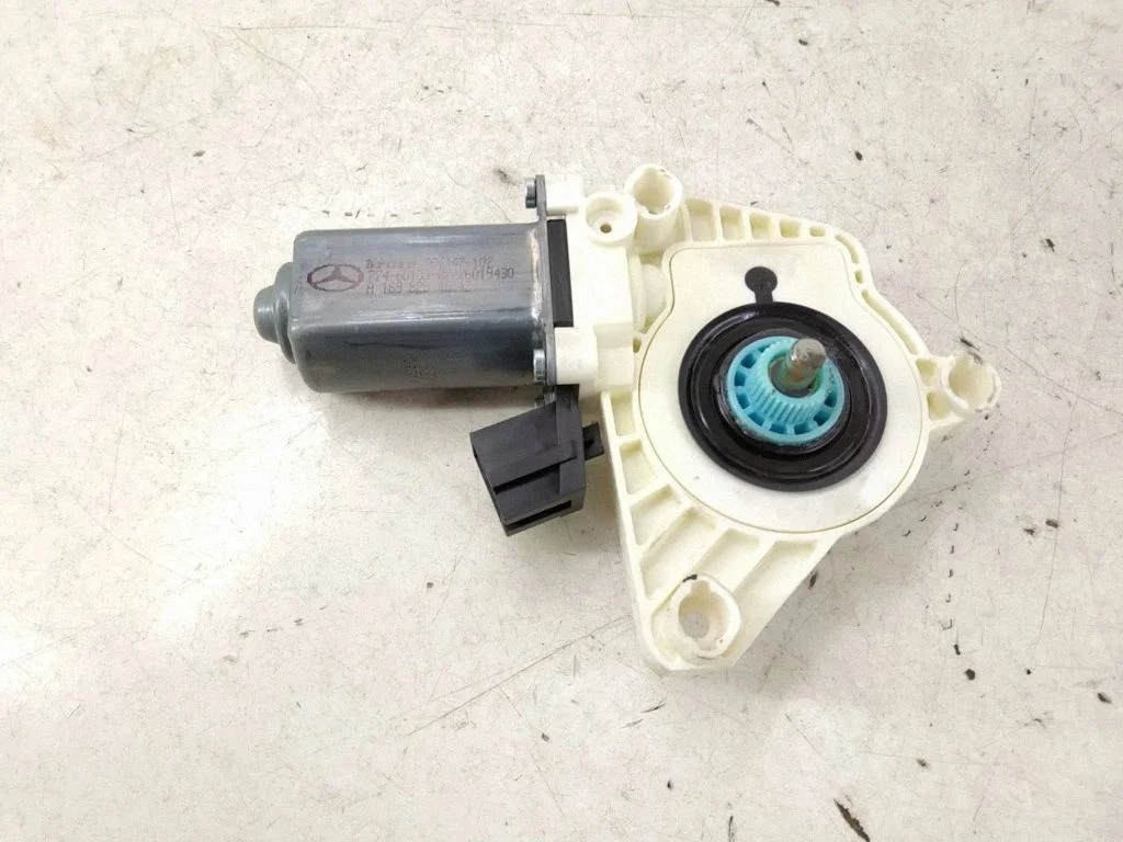 Rear door window regulator motor – Mercedes-Benz B-Class W245 (2005-2011)