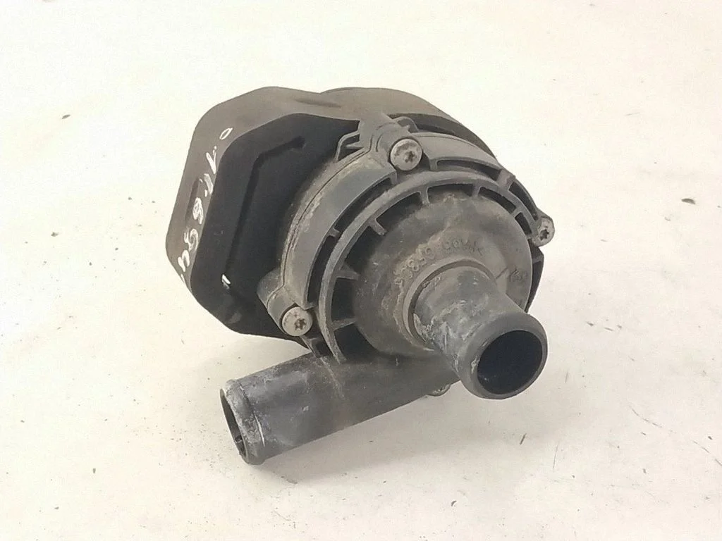 Electric auxiliary coolant/water pump – Mercedes-Benz S-Class W222 (2013-)