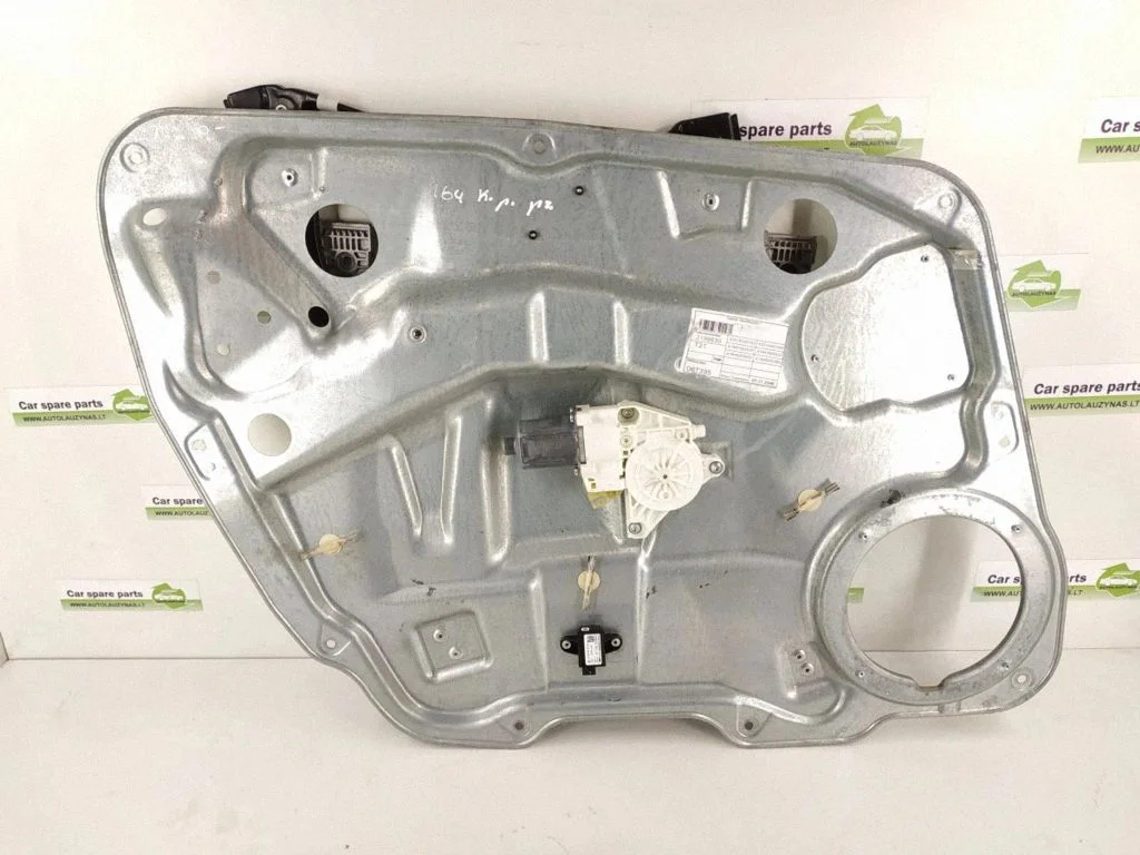 Front door electric window regulator – front left