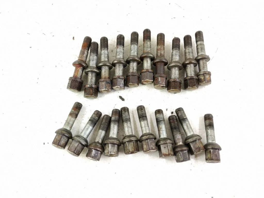 Nuts/bolts