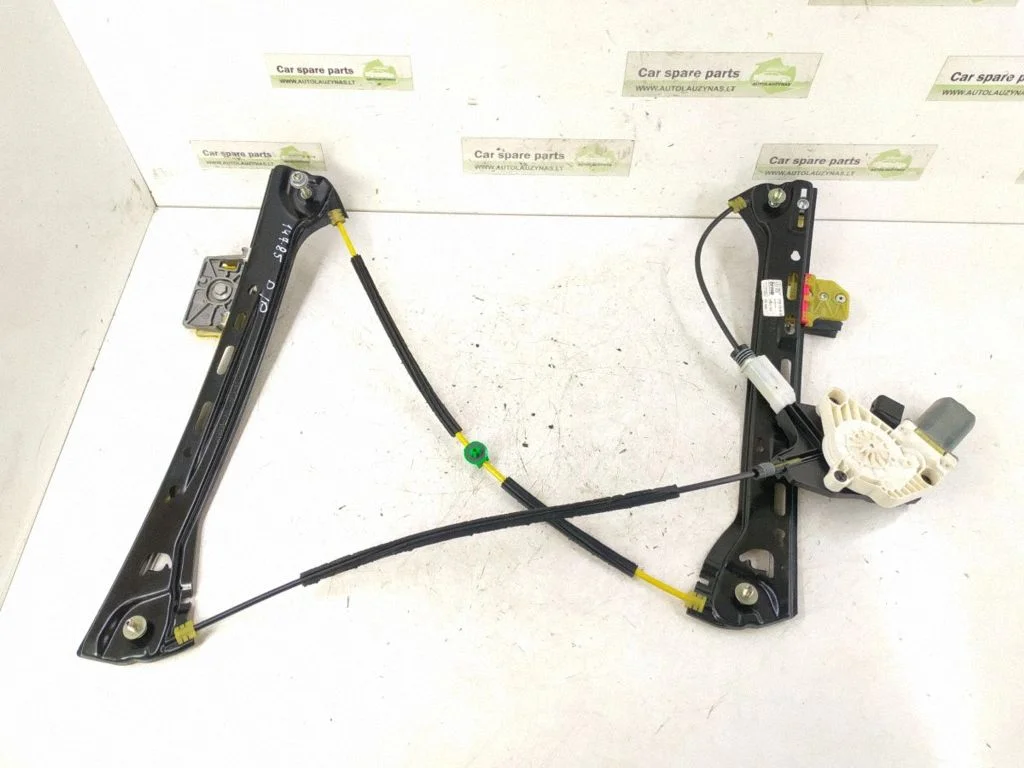 Front door electric window regulator – front right