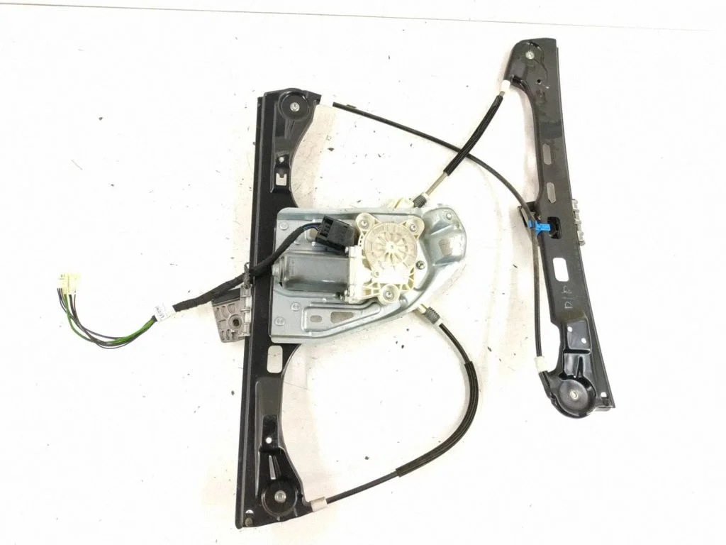 Front door electric window regulator – front right