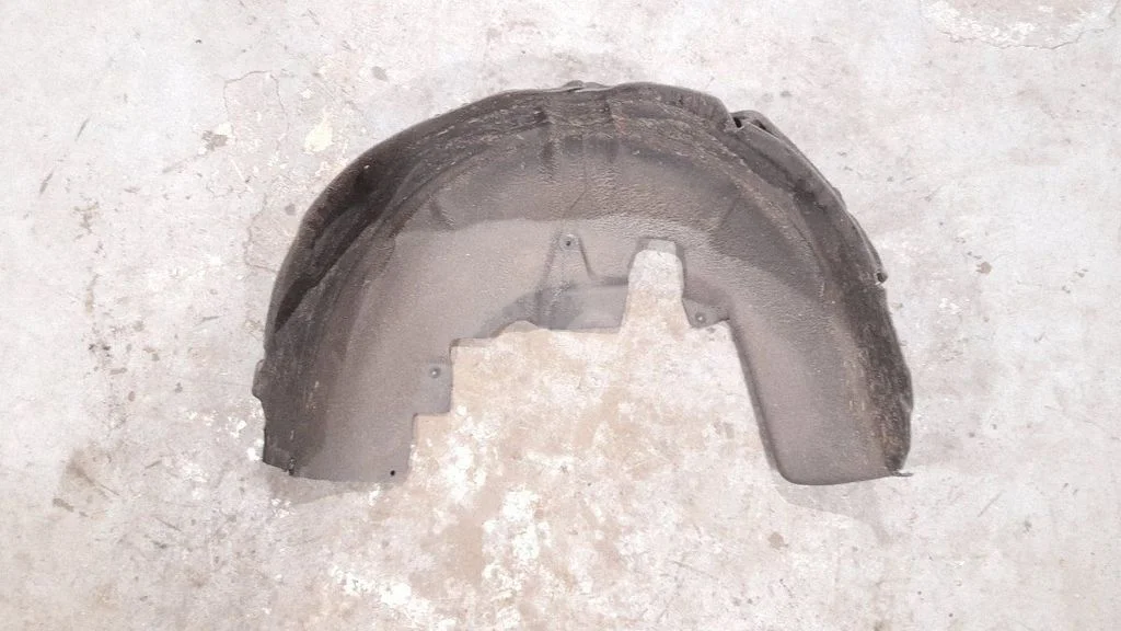 Rear arch fender liner splash guards – rear left