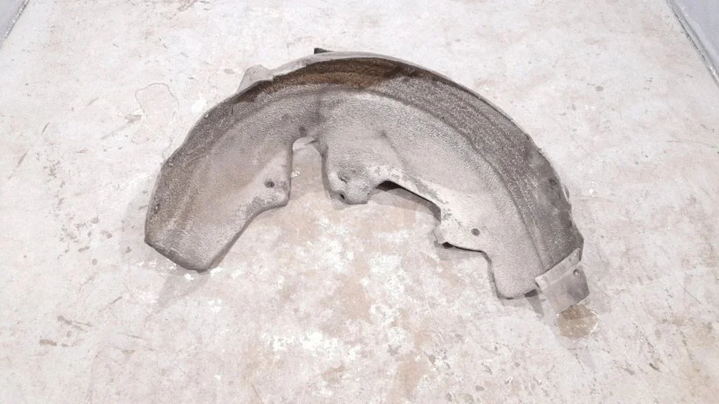 Rear arch fender liner splash guards – rear right