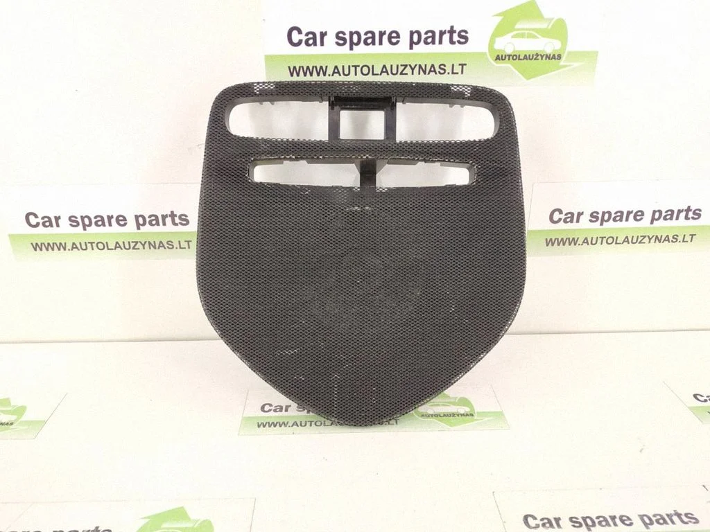 Dash center air vent grill – centre