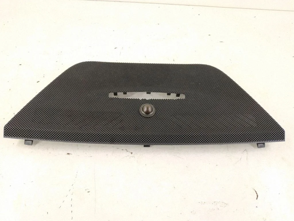 Dash center air vent grill – centre