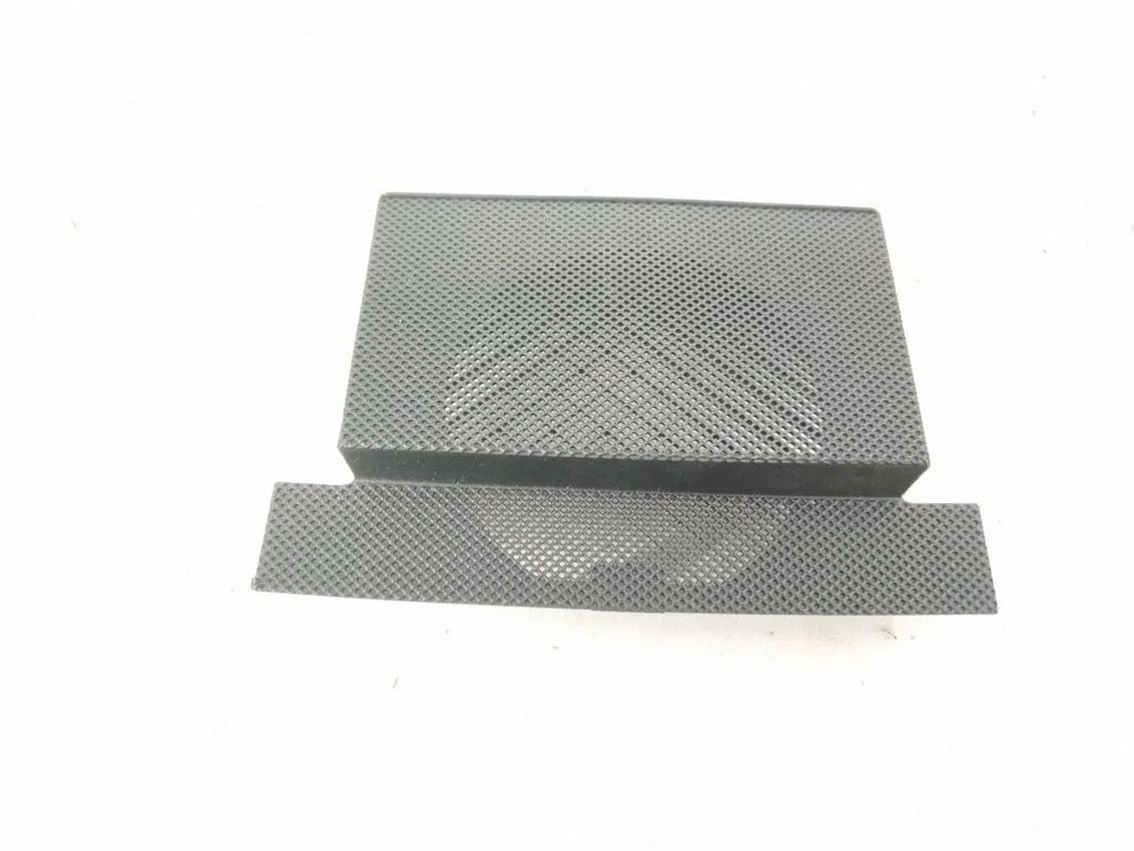 Dash center air vent grill – centre