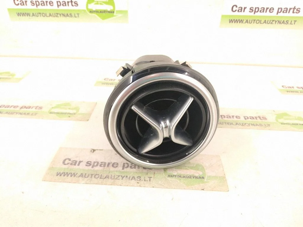 Dash center air vent grill – centre