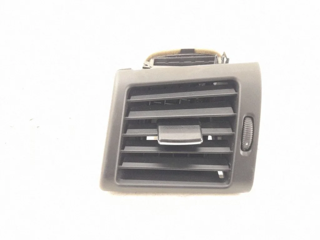Dashboard side air vent grill/cover trim – front left