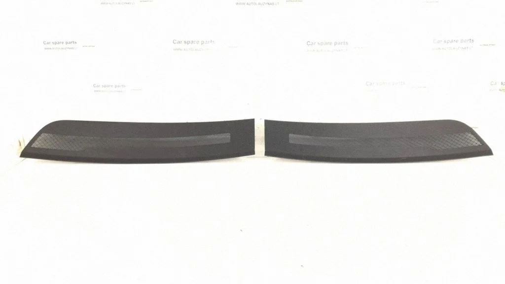 Dashboard side air vent grill/cover trim – front left