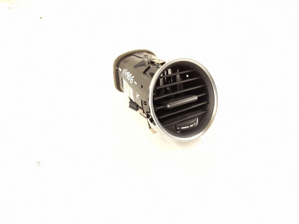 Dashboard side air vent grill/cover trim 2048306754