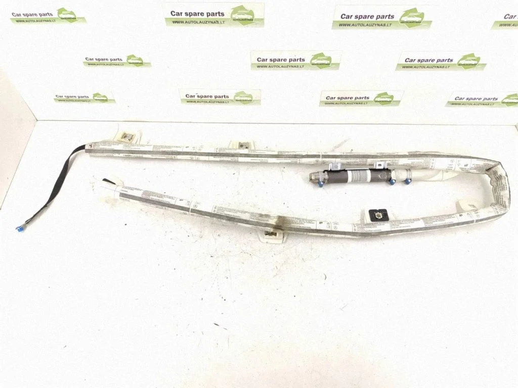 Roof airbag – left