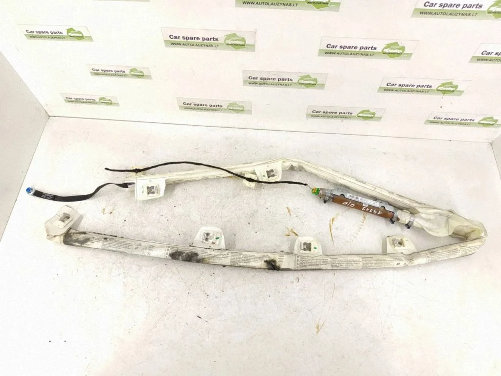 Roof airbag – right