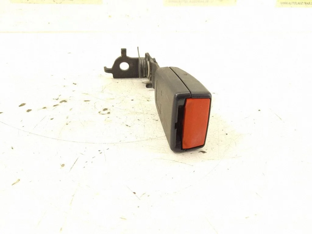 Rear seatbelt buckle – rear left