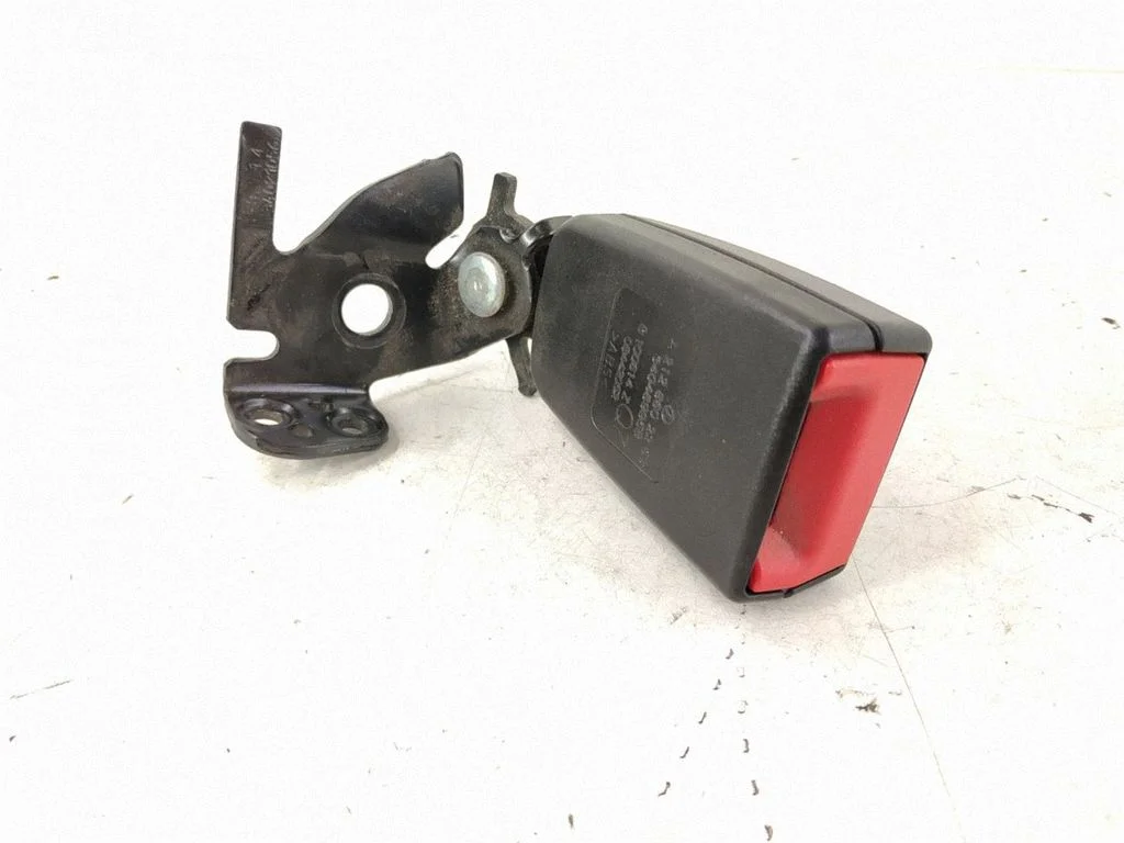Rear seatbelt buckle DALISID802