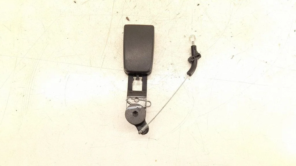 Rear seatbelt buckle – rear left