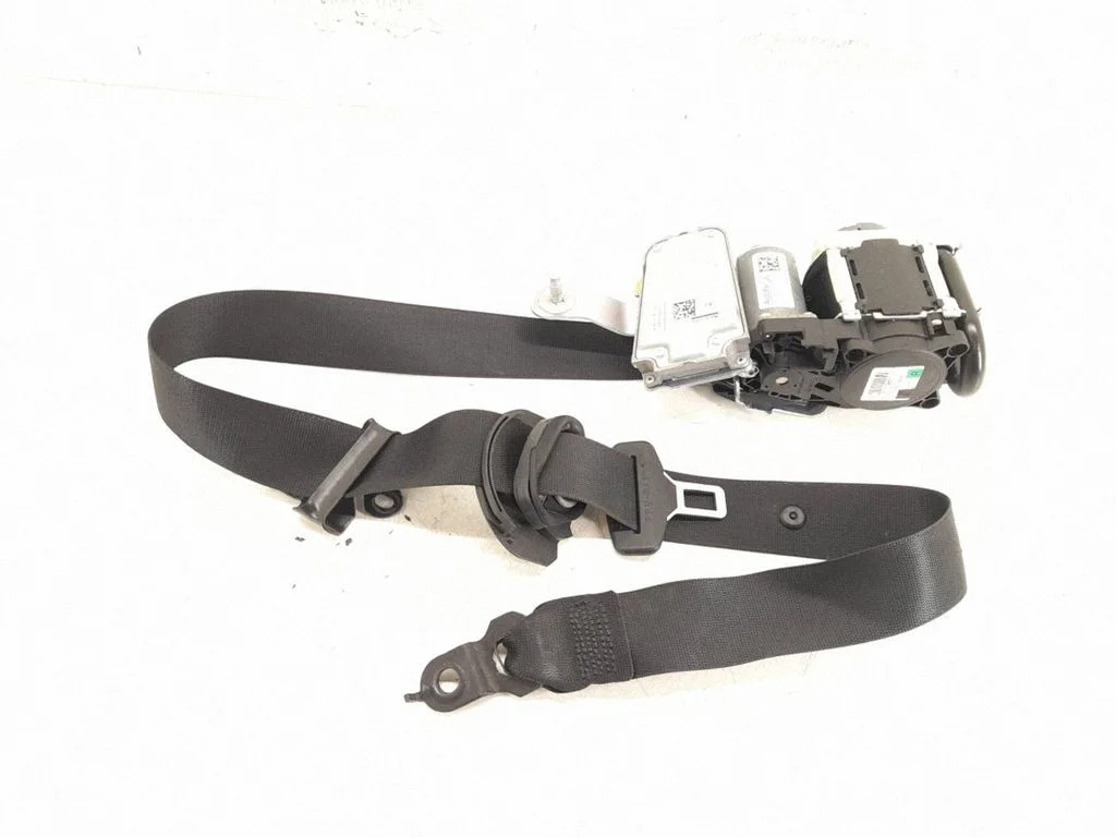 Front seatbelt – front right