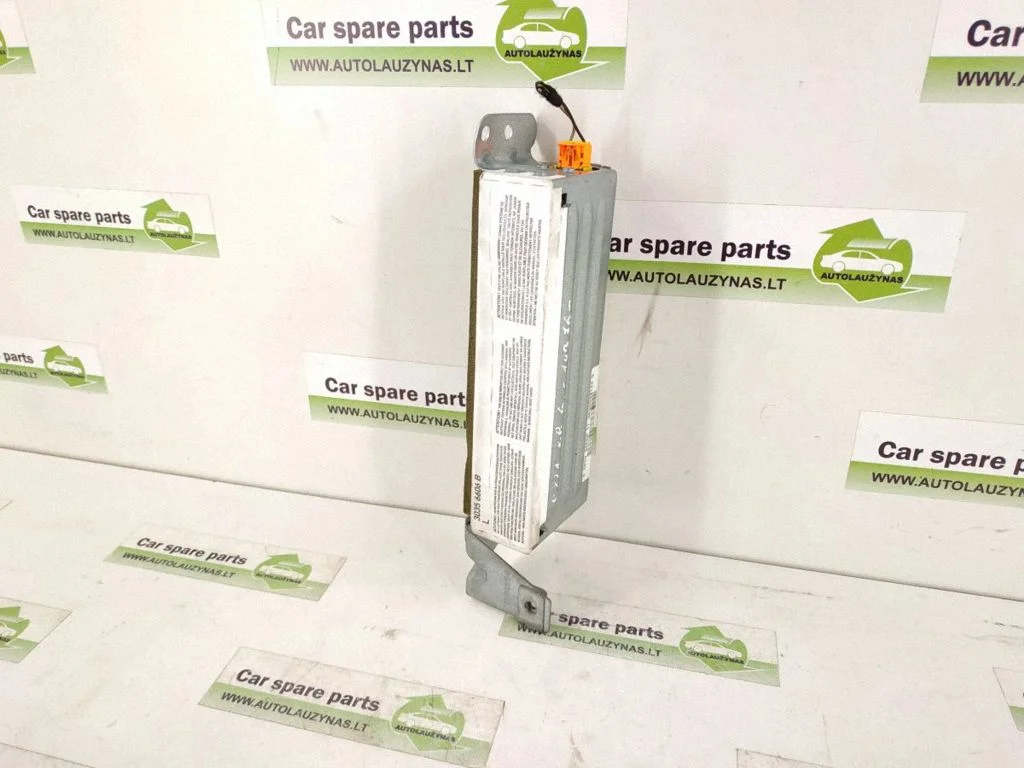 Seat airbag – rear left
