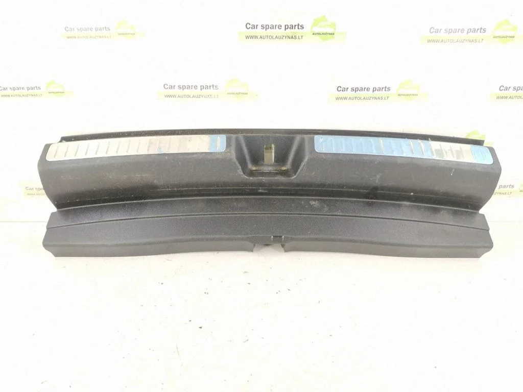 Tagaluugi luku viimistlus – Mercedes-Benz GLC-klass C253 (2016-)