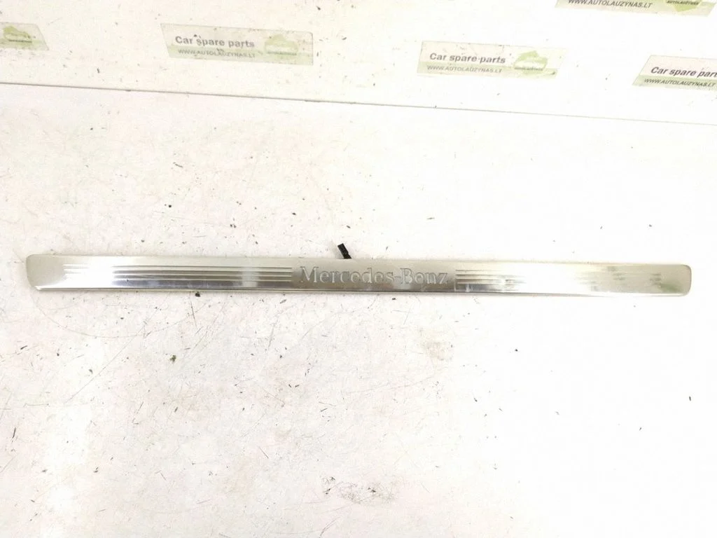 Front sill trim cover – Mercedes-Benz S-Class C217 (2015-2020)